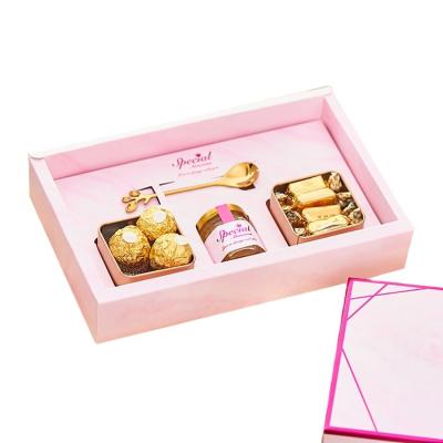 China Recycled Materials Wholesale Custom Luxury Logo Wedding Paper Pastry Packaging Boxes Sweet Candy Chocolate Box for sale