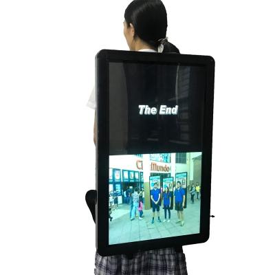 China 2021 Video Display New Product LCD Video Whole Screen Display Walking LCD Backpack Billboard for sale