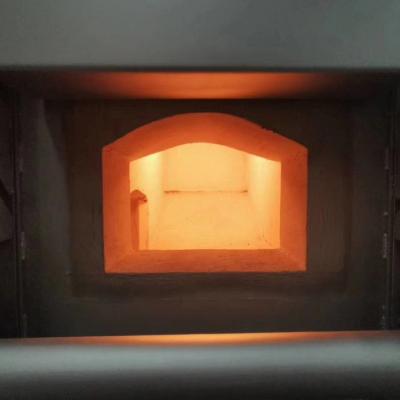 China aluminum melting furnace diesel crucible rotary furnace price for melting die casting for sale