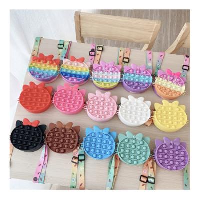 China Autism Kt Cat Push Bubble Purse Sensory Cute Cartoon Silicone Busty Person Coin Purse Game AA036 for sale