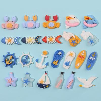 China Large Custom Flower Animal Beach Animal Beach Mama Boy Mama Letters Letters Mum Baseball Brand Charm Clog Shoe Charms Custom Made for sale