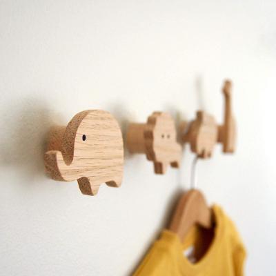 China Wooden Wall Hook Decorative Wooden Cute Jungle Animals Nursery Wall Hooks Viable Hanger For Hanging Hats Jackets for sale