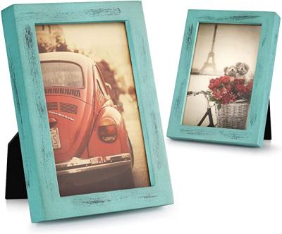 China Eco-Freindly Beautiful Moroccan Rustic Wooden Photo Frame For Horizontally Or Vertically Display for sale