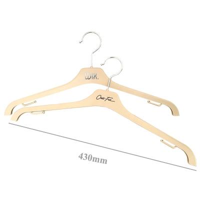 China Multi-Functional/ABS/ECO Friendly Beige Plastic Fabric Hanger Space Saving Eco Friendly Hangers For Fabrics With Silver Hook Logo Producer for sale