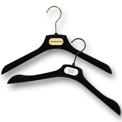 China Eco - Friendly Clothes Shop Black Garment Non Slip Wholesale Custom Logo Velvet Pants Hanger for sale