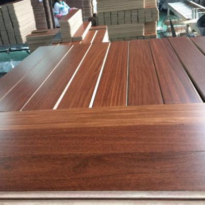 China Indoor Waterproof Oak Hardwood Laminate Flooring Multilayer Engineered Wood Flooring For Home Place for sale