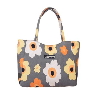 China New Style Fashion Travel Print Beach Bag Mum Multicolor Large Capacity Waterproof Canvas Tote Bag for sale