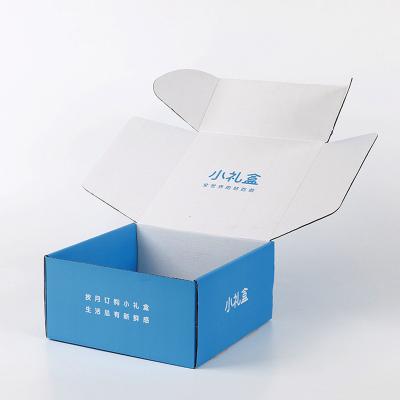 China OEM Styles Custom Logo Packaging Large Cardboard Cardboard Announcement Box Baby Clothing Shoes Corrugated Packaging Paper Shipping Boxes for sale