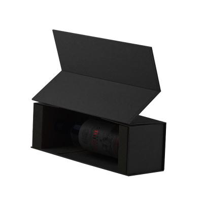 China Recycled Materials Wholesale Luxury Christmas Wine Bottle Gift Wrapping Paper Box Collapsible Black Magnetic Closure Folding Stain Paper Box for sale