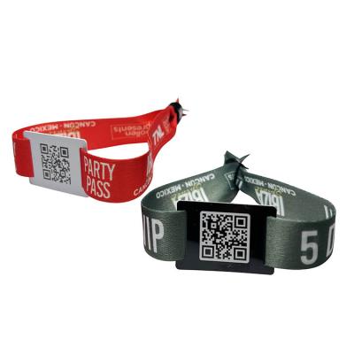 China Professional Woven Customize Logo RFID Fabric Wristband With QR Code Printing for sale