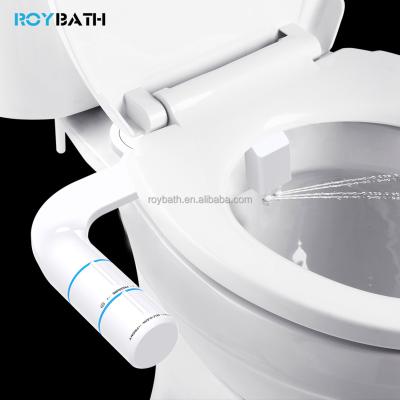 China 2021 Latest New Design Modern Non Electric Toilet Bidet Shower Kits for sale