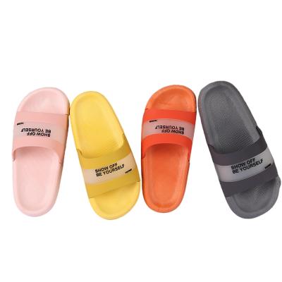 China 2020 New Arrival Women Men Summer Beach CUSHIONING Slippers Outdoor Custom Logo Slippers Female Women Ladies Slippers for sale