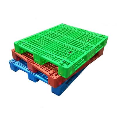 China Durable Stacking Plastic Pallet Boxes Pallet Store Containers With Non Slip Plastic Pallets for sale