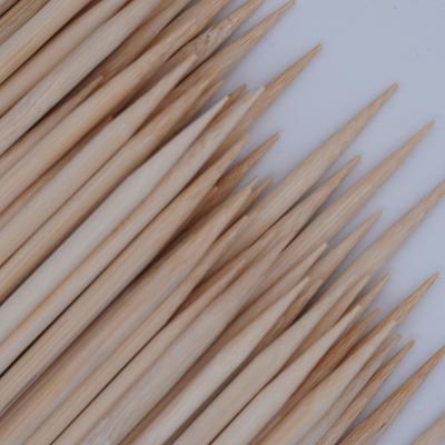 China Heat Resistance Barbecue 25cm Disposable Meat Stick Bamboo Skewer For Barbecue for sale