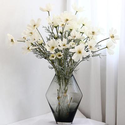 China Unique Vase Decoration Flower Arrangement Creative Dry Stained Glass Transparent Vase Eco - Friendly for sale