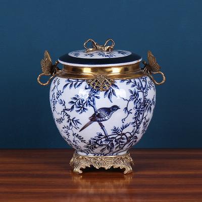 China Beautiful American Hand Painted Ceramic With Storage Bowl Copper Blue And White Porcelain for sale