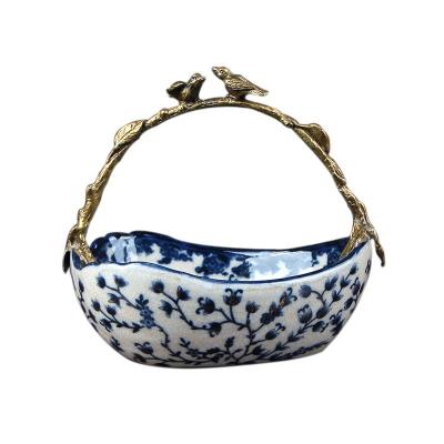 China New blue and white porcelain fruit basket antique Chinese creative home ceramic crafts for sale