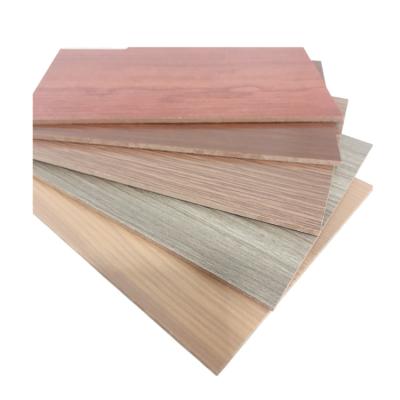 China 2500x 1200plywood Moisture Proof Durable White Melamine 16 Plate Vintage MDF Board for sale