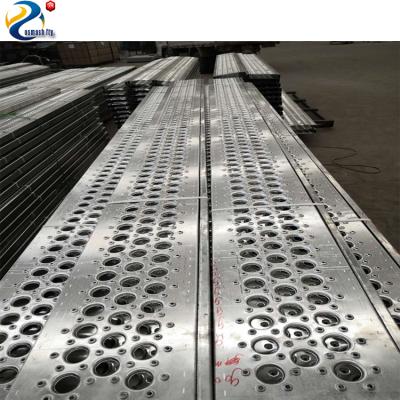 China Anti Skid Modern Diamond Channel Safety Metal Grip Strut Safety Grid Perforated Tread Treads for sale