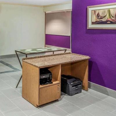 China Modern Hotel Office Commercial Granite Worktops for sale