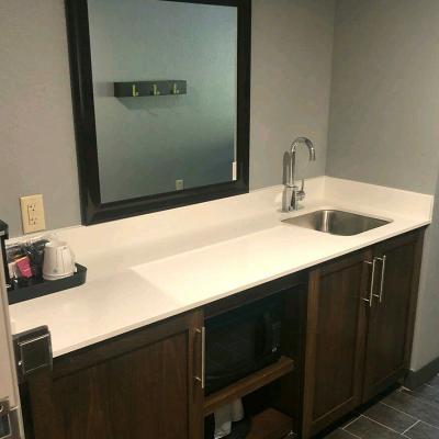 China Contemporary Kitchenette Cabinet and Quartz Top for Hampton Inn and Wood Suites by Hilton for sale