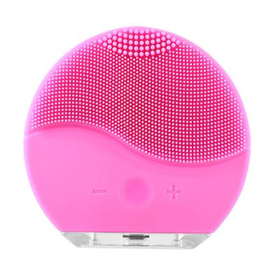 China Silicone Vibrating Waterproof Facial Cleansing Face brush Massager with USB Rechargeable for sale