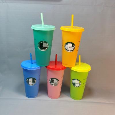 China 710ML Viable Plastic Color Change Tumbler Discoloration Changing Color Cold Cup With Lid And Straw for sale