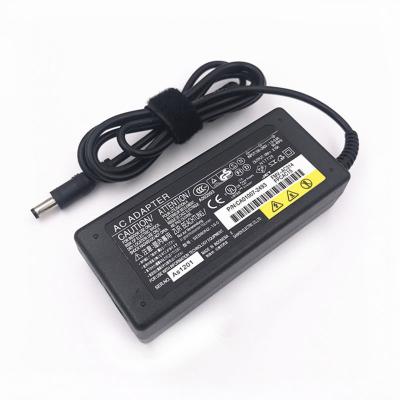 China 19V 3.16A/4.22A 60W 5.5*2.5mm LAPTOP Laptop Charger For Fujitsu S6410 LH520 LH530 Power Adapter for sale