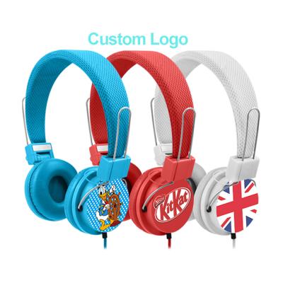 China Custom Brand Super Bass Promotional Gift Items Corporate Earphone Wired Earphone With Logo for sale