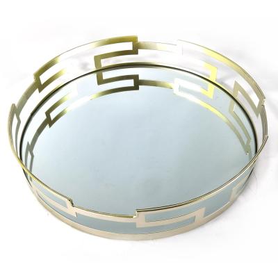 China 100% handmade round rose gold mirror glass-metal serving tray with handles for home decor and hotel for sale