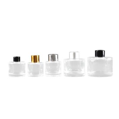 China Personal care square 50ml 100ml luxury wholesale empty perfume oil mini spary bottle glass for sale