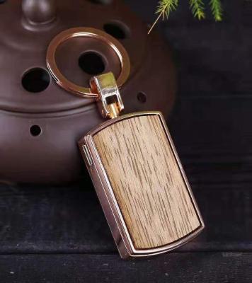 China Electronic the latest usb charging electronic natural submerged wood lighter. for sale