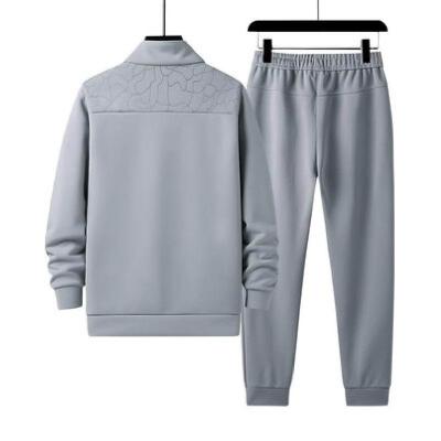 China Custom Made Two Piece Plain Tracksuits Sweatsuit Breathable Apparel Aidi 100 Cotton Sports Tracksuits For Men for sale