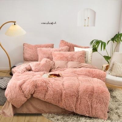 China Plush Nondisposable Shaggy Duvet Cover Set Luxury Crystal Velvet Bedding Sets ultra soft for sale