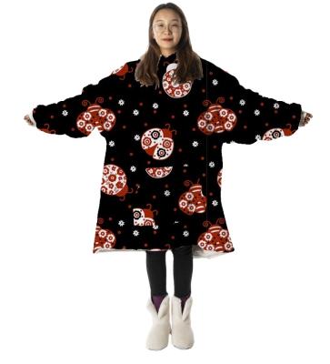 China PORTABLE Warm Red Hooded Hooded Blanket Ladybird Plush Sherpa Blanket Perfect Napping Hoodie Blanket for sale