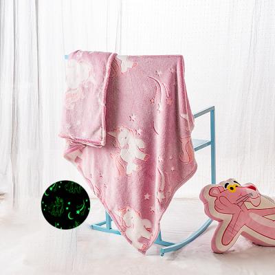 China Unicorn Soft Pink Kids Lightweight Waterproof Flannel Throw Blanket Glow in Dark Blanket for sale