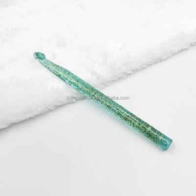 China Hand knitting 12mm large size transparent green plastic crochet hook for sale