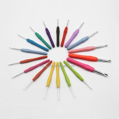 China New Lengthened Soft Aluminum+TPR Handle Hook Set 18pc Color Aluminum Hook Set for sale