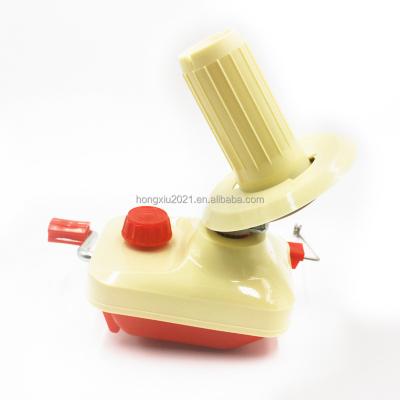 China Plastic + Metal Manual Wool Winder Holder Twine Ball Coiler For Plastic Ball Winder Yarn Fiber Winding Hand Sewing Accessor for sale