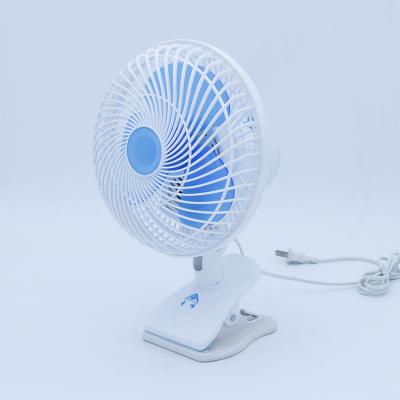 China Fashional Flexible Swinging Plastic Table Clip Fan For Office Or Home for sale