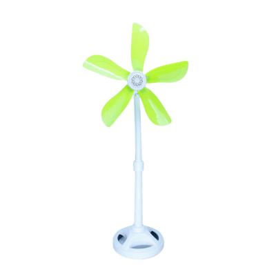 China Cheap Latest Pedestal Stand Fan Five Blades AC DC Oscillating Electric Fan for sale