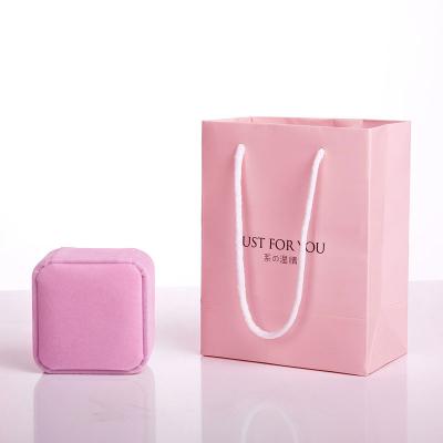 China 100% Color Eco-friendly Design Small Jewelry Paper Bag Jewelry Pouch Pouch Paper Bags for sale