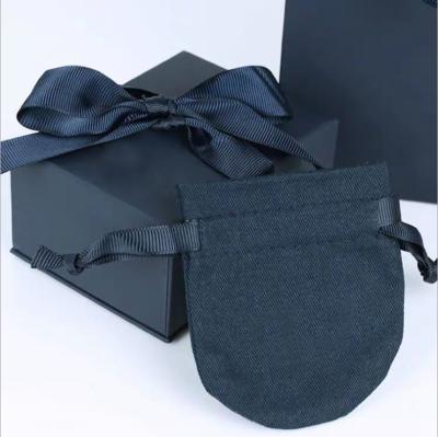 China Heavy Duty Wholesale High Quality Luxury Packaging Gift Boxes On Sale for sale