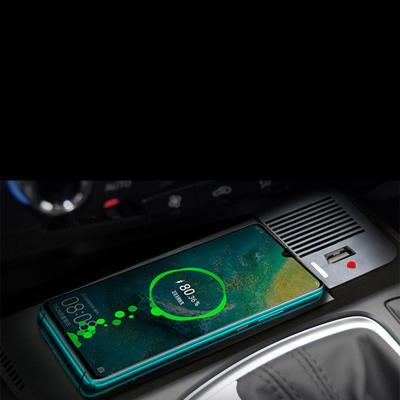 China Charging New QI Support 15W Fast Wireless Charger For Audi A4 A5 S5 Q5 Car For iPhone 11 iPhone X iPhone 8 12 13 for sale