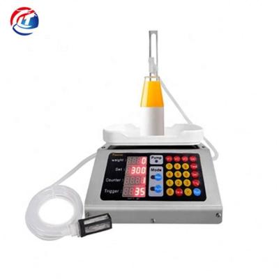 China Beverage Factory Wholesale Weighing Small Liquid Filling Machine For Water / Wine for sale