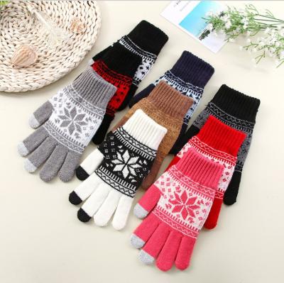 China New Daily Lifestyle Climbing Thick Stripe One Size Autumn Winter Touch Screen Mittens Women Keep Warm Knitting Gloves for sale