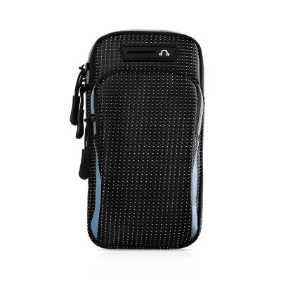 China Multifunctional hot sale shockproof outdoor smart waterproof cell phone bag exercise phone sports mobile phone bags for sale