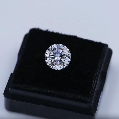 China Manufacturer Fire Color Play or Wholesale 1ct Moissanite Developed by D VVS Lab No Color Around Brilliant Cut Loose Moissanite Stones for sale