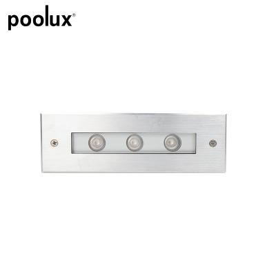 China IP68 Linear Underwater Pool IP68 High Lumen 1016lm 18watt Underwater Led Pool Lights for sale