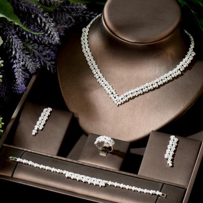 China CLASSIC wedding jewelry set for women bridal accessories necklace earring set high quality jewelry earring pendant for sale